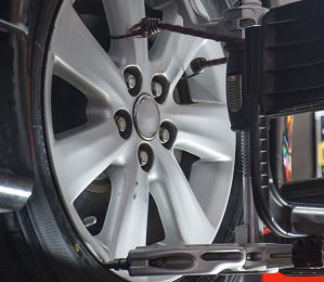 Titan Hull Garage News And Advice - Wheel Tracking And Alignment.